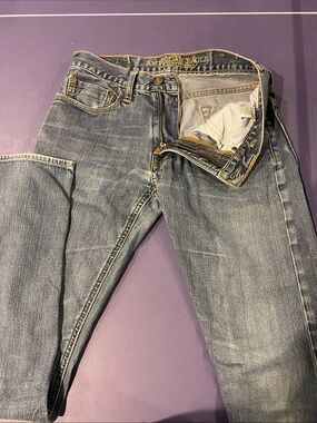 American Eagle Outfitters Men’s Washed Blue Slim Straight Jeans